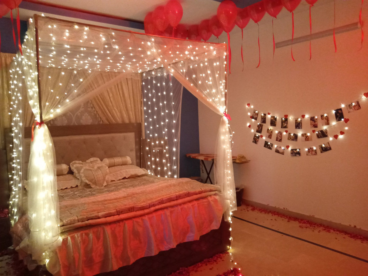 Photo Wall Wedding Room Decoration – Heart Balloons & Rose Petals - view 5