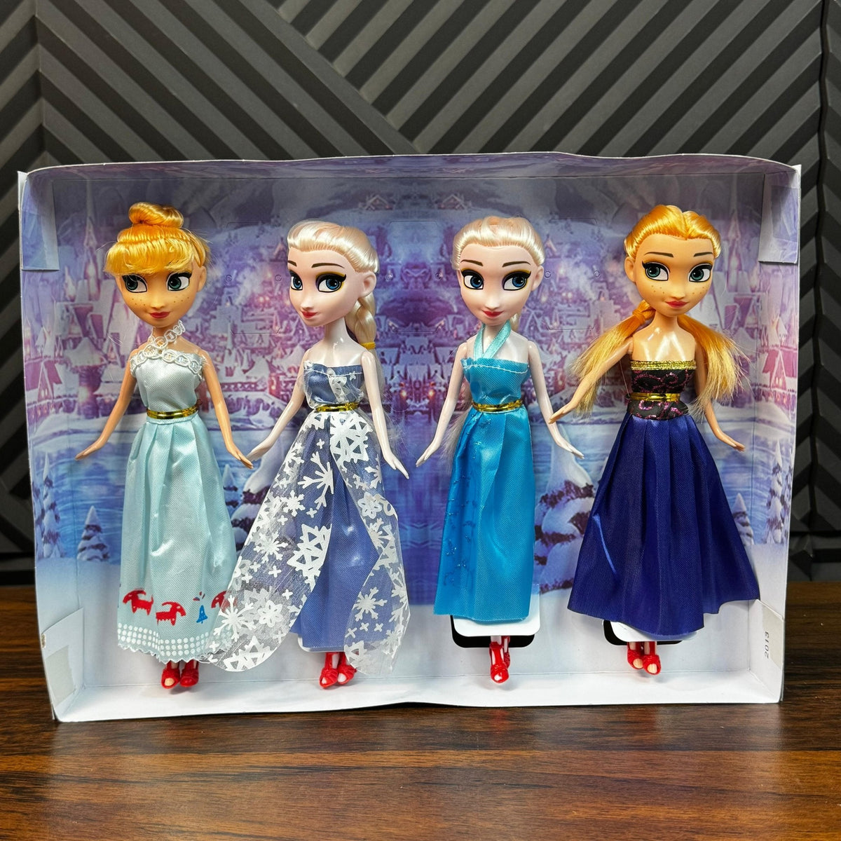 4-in-1 Frozen Princess Dolls Set for Girls