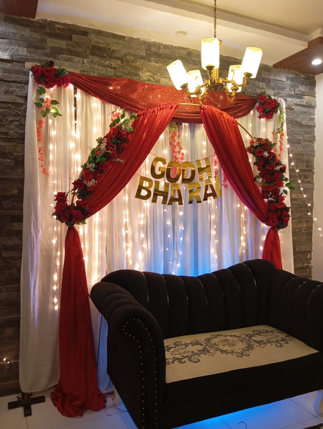 Godh Bharai decoration Karachi floral garland – photo 3