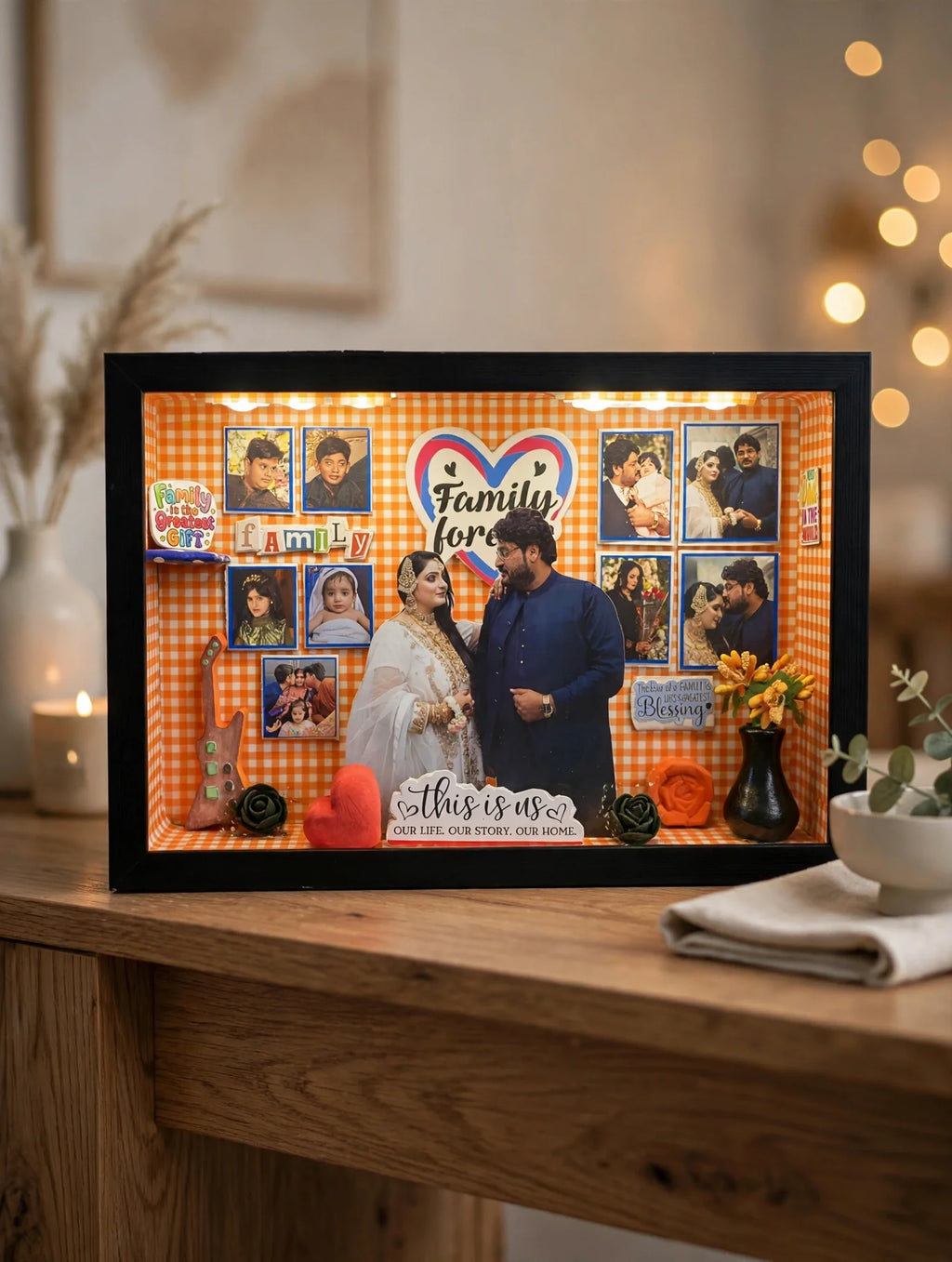 Personalized LED miniature box Family design - close-up