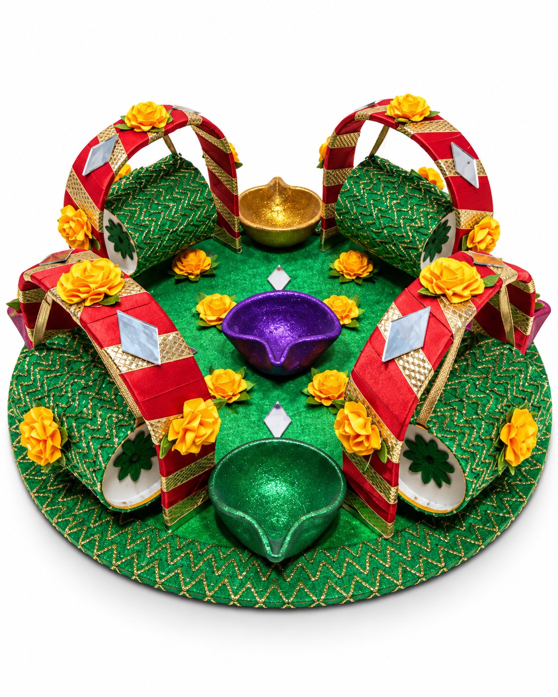 Green mehndi thaal with bangle arches