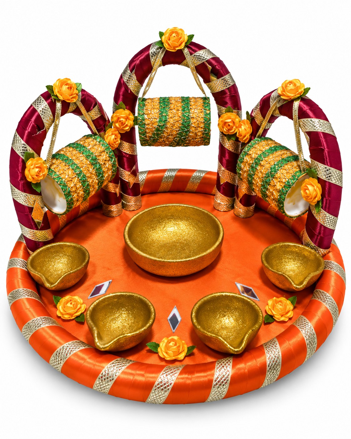 Mehndi thaal with matka and bangles