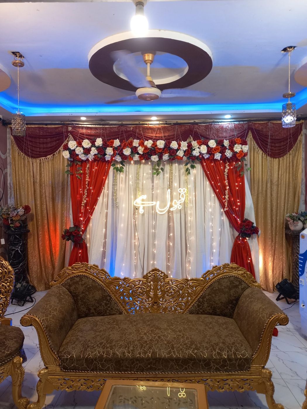 Qabool Hai decor red white floral backdrop Karachi – photo 1