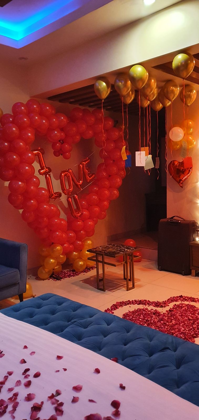Romantic Birthday Decoration for Husband / Wife – Red Heart Balloon Wall, Rose Petals & Happy Birthday Letters