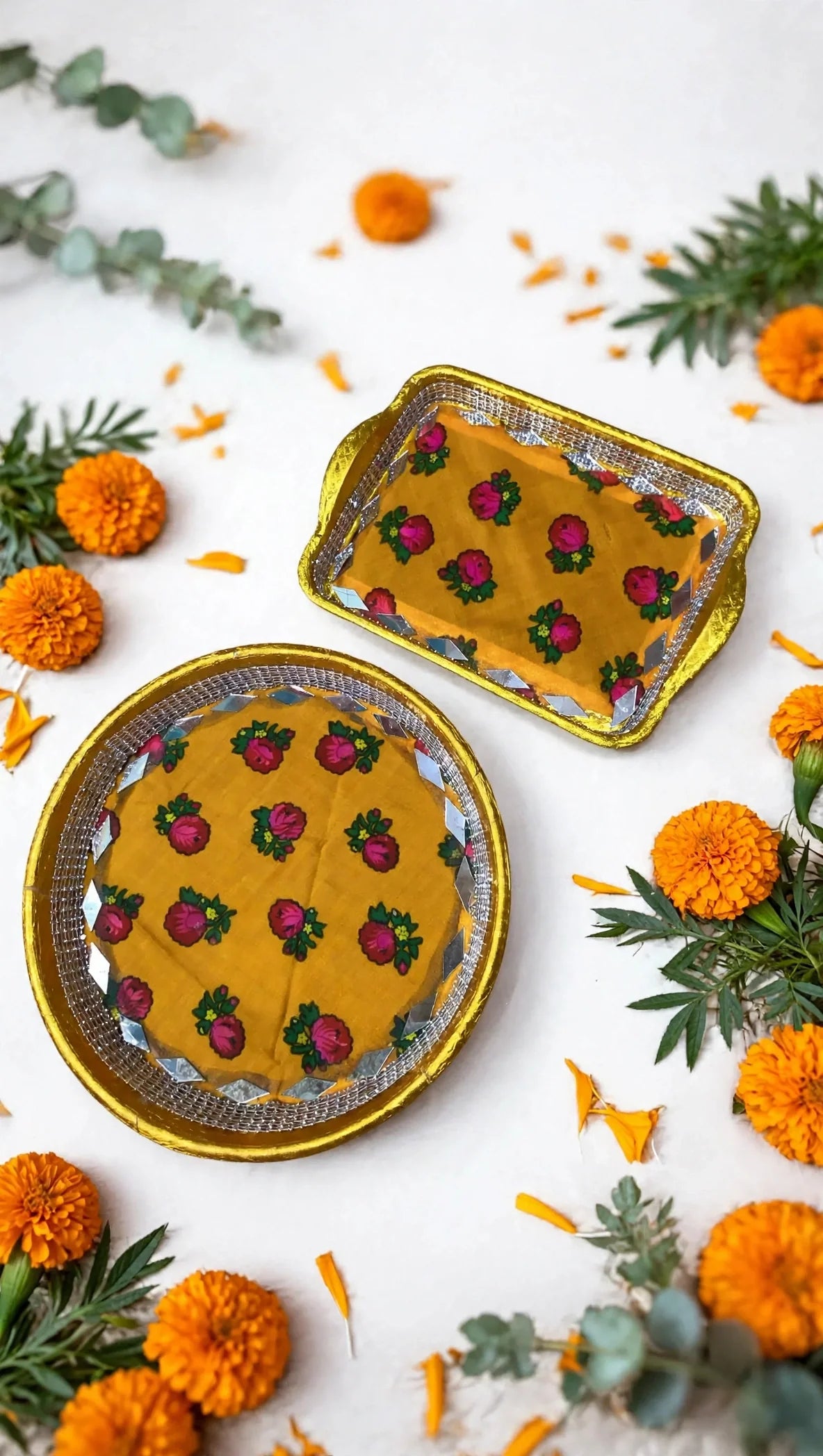 mehndi tray set of 2 yellow floral decorated thaals for rasam